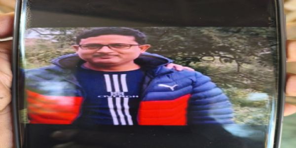 جونپور میں چینی مانجھا نے ٹیچر کا گلا کاٹا، اسپتال میں موت۔