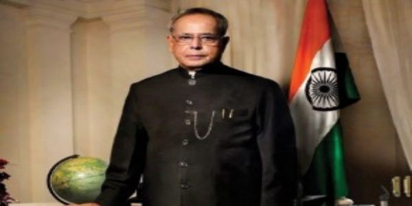 صدر جمہوریہ سمیت کئی لیڈروں نے سابق صدر پرنب مکھرجی کو ان کی یوم پیدائش پر خراج عقیدت پیش کیا۔