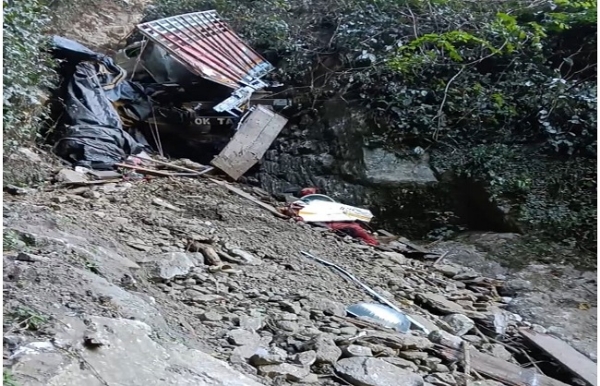 (اپ ڈیٹ) اروناچل سڑک حادثہ میں 21 مزدوروں کی موت، ایک شدید زخمی (اپ ڈیٹ) اروناچل سڑک حادثہ میں 21 مزدوروں کی موت، ایک شدید زخمی