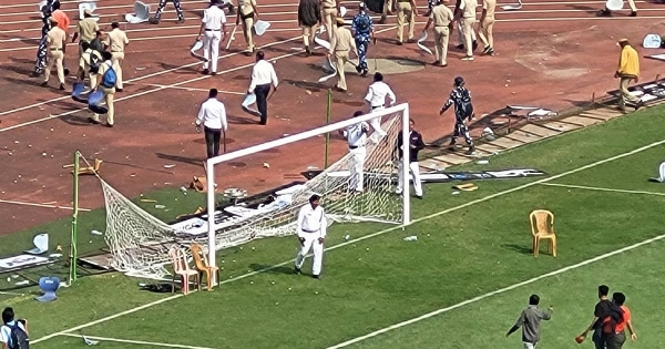 ڈی جی پی نے میسی کی تقریب میں افراتفری میں پولیس کی غلطی تسلیم کر لی، مین آرگنائزر گرفتار ڈی جی پی نے میسی کی تقریب میں افراتفری میں پولیس کی غلطی تسلیم کر لی، مین آرگنائزر گرفتار