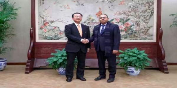 دوطرفہ تعلقات میں مثبت پیش رفت پر ہندوستان،چین رضامند