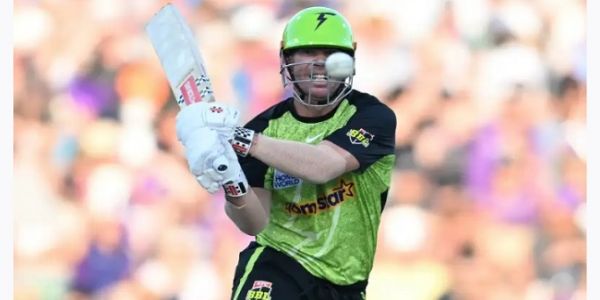 بی بی ایل : وارنر مڈل آرڈر میں بھی اتر سکتے ہیں، سڈنی تھنڈر کو نیا آپشن دینا چاہتے ہیں