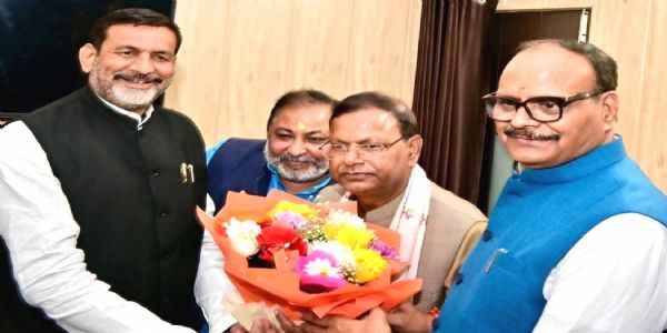 ریاستی صدر کے طور پر پنکج چودھری کی تقرری 2027 میں بی جے پی کی تاریخی جیت کا باعث بنے گی: آر کے سنگھ پٹیل