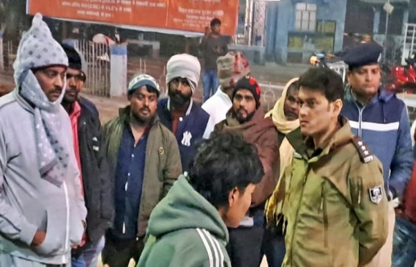 بہار میں آٹھویں جماعت کے ایک طالب علم کاگولی مار کر قتل بہار میں آٹھویں جماعت کے ایک طالب علم کاگولی مار کر قتل