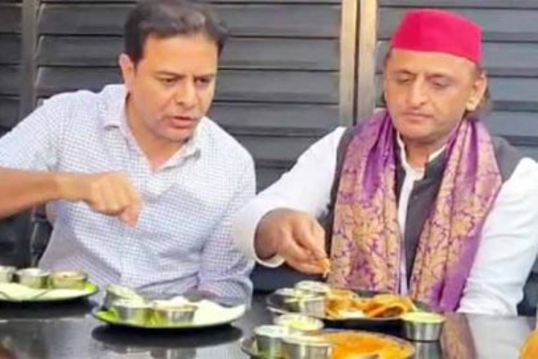 اکھلیش یادو اور کے ٹی آر کی ظہرانہ پر ملاقات اکھلیش یادو اور کے ٹی آر کی ظہرانہ پر ملاقات