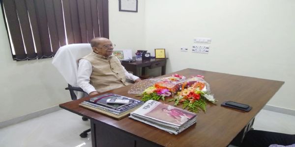 دی آسام ٹریبیون گروپ کے ایڈیٹر پی جی بروا کے انتقال پر قائدین کا اظہار تعزیت