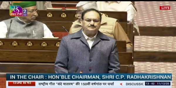 وزیر اعظم کے خلاف کانگریس کے نعروں پر پارلیمنٹ کے دونوں ایوانوں میں ہنگامہ