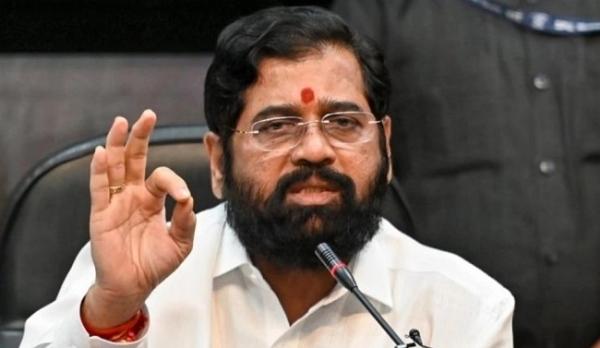 MAHA POLITICS SHINDE ATTACKS