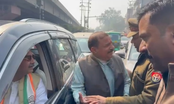 Up Congress workers detained Up Congress workers detained