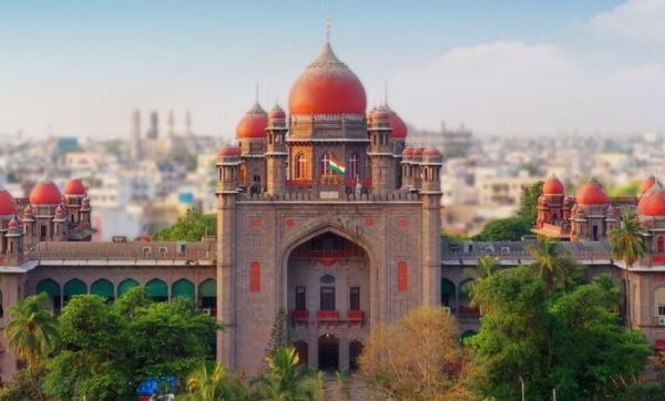 تلنگانہ ہائی کورٹ میں جی ایچ ایم سی حد بندی کے خلاف عرضیوں پر سماعت، تلنگانہ ہائی کورٹ میں جی ایچ ایم سی حد بندی کے خلاف عرضیوں پر سماعت،