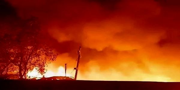 ایکو پارک کے پاس جھگی بستی میں شدید آتشزدگی، فائر بریگیڈ کی 14 گاڑیاں موقع پر