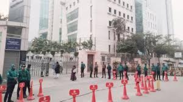 بنگلہ دیش کی سابق وزیراعظم خالدہ ضیاء کی صحت میں کوئی سدھار نہیں، اسپتال کے باہر سیکیورٹی بڑھا ئی گئی