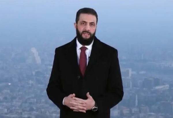 امریکی پابندیاں ختم ہونے پر احمد الشرع کی شامی عوام کو مبارک باد امریکی پابندیاں ختم ہونے پر احمد الشرع کی شامی عوام کو مبارک باد