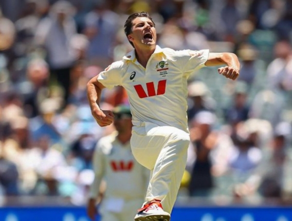 آسٹریلیا کو آخری دن جیت کے لیے چار وکٹوں کی ضرورت