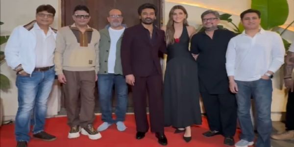 کامیابی کے رنگ میں ڈوبی’تیرے عشق میں‘ کی پوری ٹیم