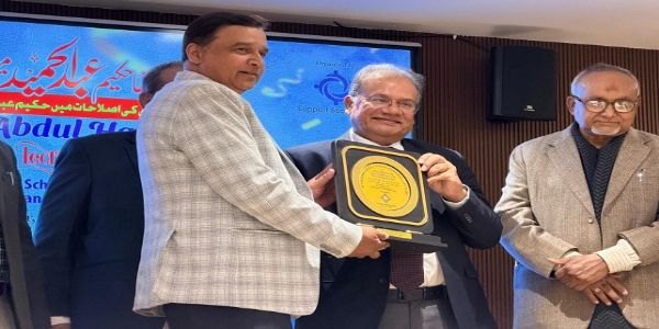 حکیم عبدالحمید بین الاقوامی شہرت یافتہ شخصیت ہیں: ڈاکٹر فخر عالم