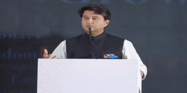 آج کا نوجوان ہندوستان نئی سوچ، ہمت اور جوکھم لینے کی صلاحیت سے لیس ہے: جیوترادتیہ سندھیا