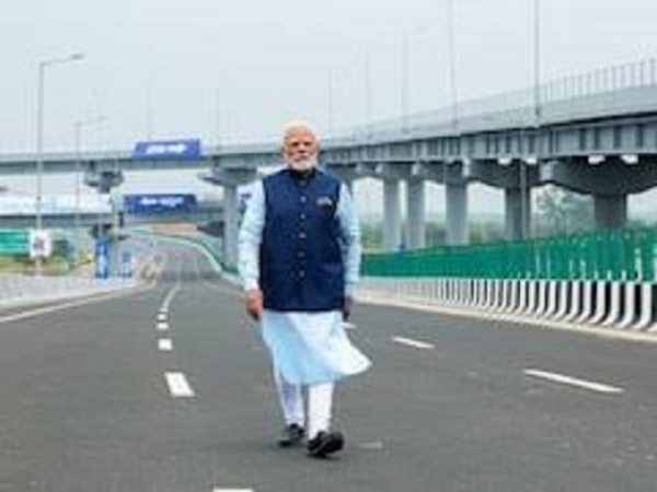 وزیر اعظم کا بنگال اور آسام دورہ آج، فائل فوٹو وزیر اعظم کا بنگال اور آسام دورہ آج، فائل فوٹو