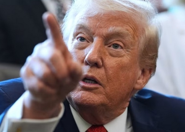 امریکی صدر ڈونالڈ ٹرمپ۔ فوٹو انٹرنیٹ میڈیا