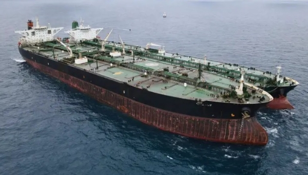 امریکی بحریہ نے وینزویلا کے ساحل کے قریب تیسرا تیل بردار بحری جہاز قبضے میں لیا