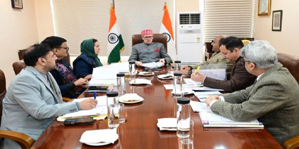 عمر عبداللہ کی صدارت میں کابینہ اجلاس منعقد۔