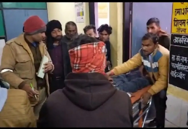 دھند میں موپیڈ اور موٹرسائیکل میں ٹکر، تین افراد کی موت