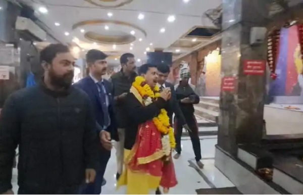بی جے پی کے کارگزارصدر نتن نوین نے پٹنہ کے کالی مندر میں پوجا کی
