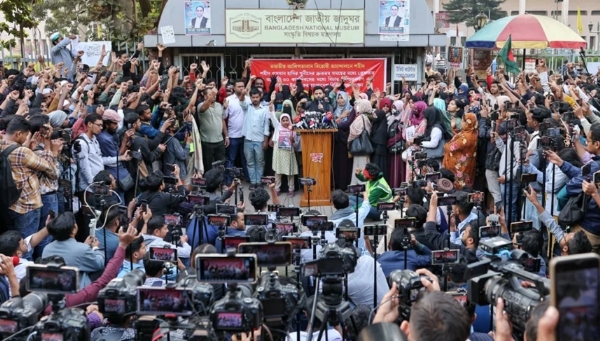 ہادی کے قتل پر بنگلہ دیش کا انقلاب منچ برہم، 25 دسمبر کے بعد احتجاج کا اعلان