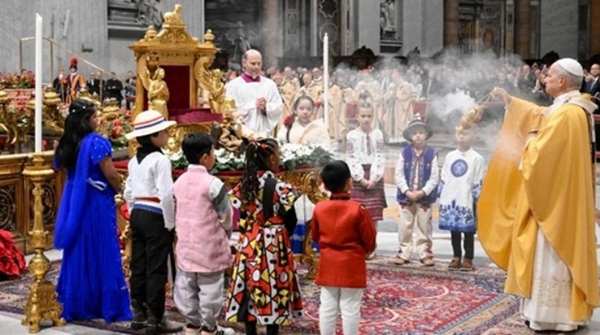 Vatican-City-Christmas-Celebration