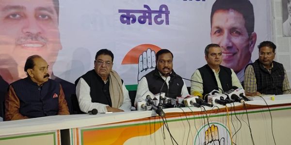 کانگریس نے دیہی ترقی کے معاملے پر ریاستی حکومت کو پوری طرح ناکام قرار دیا، اسکیموں کے نام بدلنے پر تنقید کی