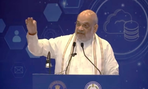 دہشت گردی کی نوعیت بدل رہی ہے، ہمیں دو قدم آگے رہناہوگا: امت شاہ