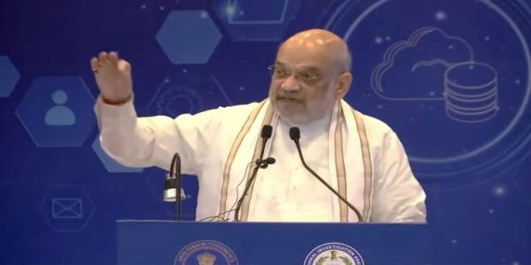 دہشت گردی کی نوعیت بدل رہی ہے، ہمیں دو قدم آگے رہناہوگا: امت شاہ