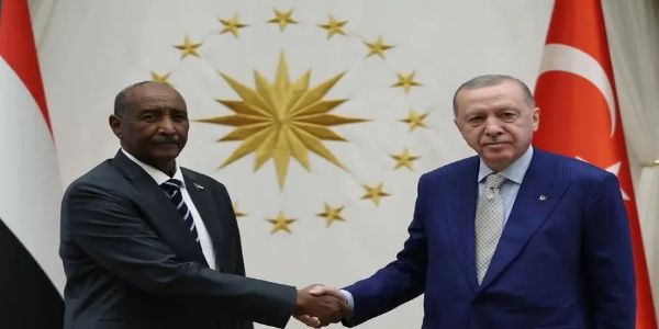ترک صدر رجب طیب اردوان کا سوڈانی فوج کے کمانڈر سے مزید تعاون کا وعدہ