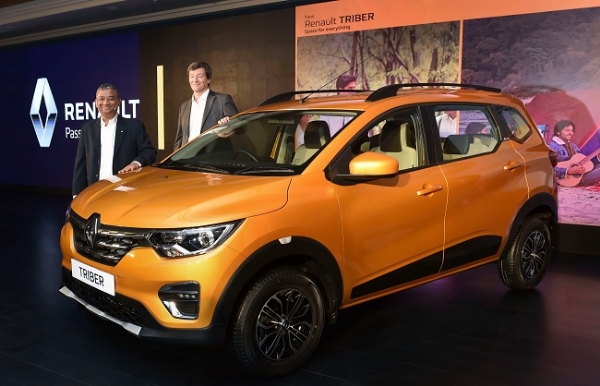 رینو اور دیگر کمپنیوں کی کاریں جنوری سے مزید مہنگی ہو جائیں گی