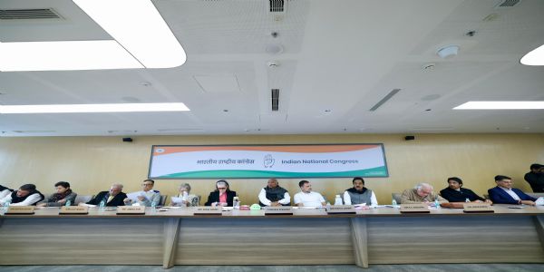 سی ڈبلیو سی کی میٹنگ میں منریگا کو ختم کرنے کا اٹھا مدعا ، ملک گیر تحریک کی تیاریاں