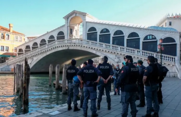 اٹلی میں حماس کے لیے چندہ جمع کرنے والے 7 مشتبہ افراد گرفتار