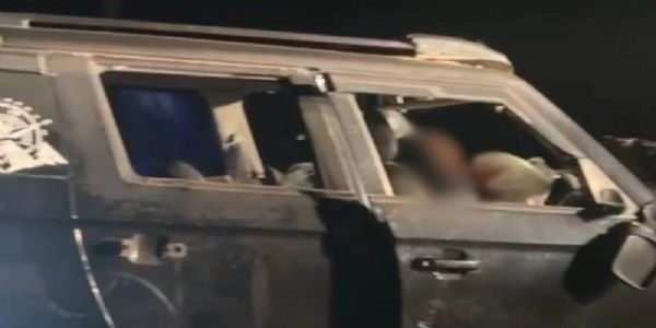 ودیشا: تیز رفتار کار سڑک کے کنارے ڈمپر سے ٹکرا ئی، تین نوجوانوں کی موت، تین دیگر زخمی