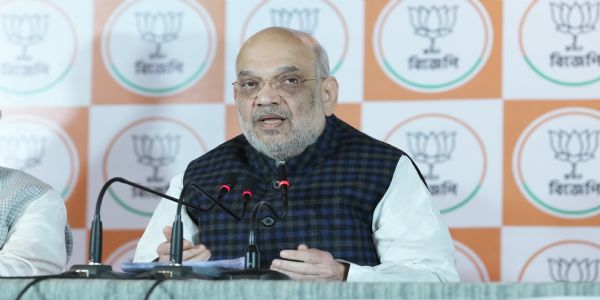 مرکزی وزیر داخلہ امت شاہ کا کولکاتا میں ممتا بنرجی پر بڑا حملہ، کہا، بنگال تبدیلی کے لیے تیار ہے، 2026 میں بی جے پی کی حکومت یقینی ہے