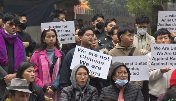 اینجل چکما کی موت پر جنتر منتر پر احتجاج اینجل چکما کی موت پر جنتر منتر پر احتجاج