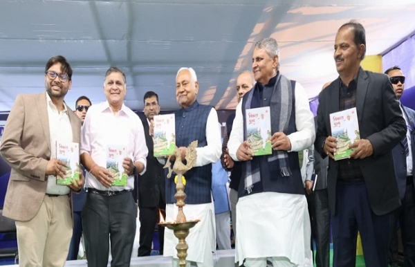 وزیر اعلی نے پٹنہ کتاب میلے کا افتتاح کیا