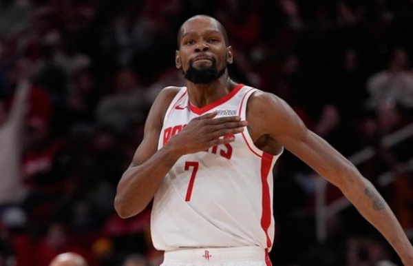NBA: Kevin Durant eighth player to reach 31000 points as Rockets beat Suns