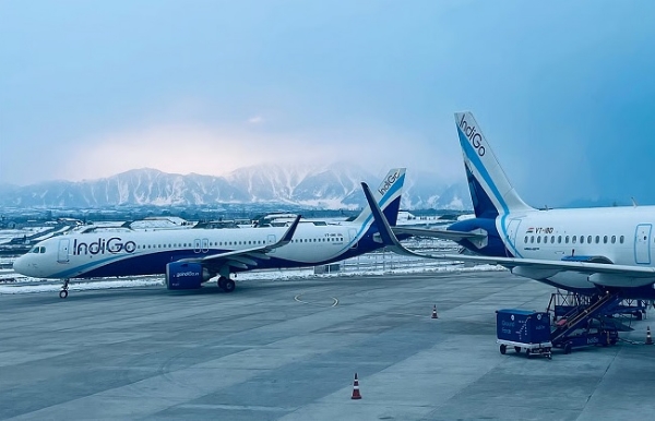 انڈیگو نے تکنیکی خرابیوں کی وجہ سے 70 سے زیادہ پروازیں منسوخ کیں، مسافروں کو مشکلات کا سامنا