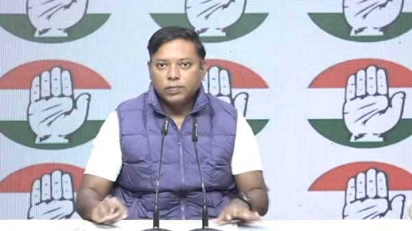 کانگریس ایم پی سینتھل نے انڈیگو فلائٹ بحران پر مرکز کو نشانہ بنایا