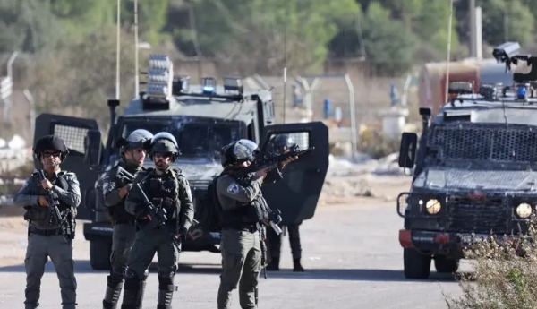 فائرنگ اور زہریلی گیس سے اسرائیل کا مغربی کنارے کی بستیوں پر حملہ