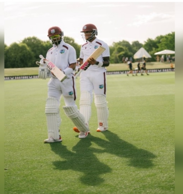 ویسٹ انڈیز کو شکست سے بچانے کے بعد گریویز نے اسے اپنے کیریئر کا سب سے خاص دن قرار دیا ویسٹ انڈیز کو شکست سے بچانے کے بعد گریویز نے اسے اپنے کیریئر کا سب سے خاص دن قرار دیا