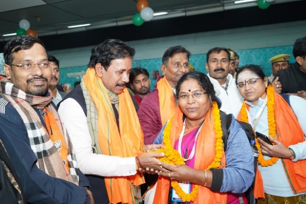 Kashi Tamil Sangamam 4.0: Third contingent from Tamil Nadu arrives in Kashi