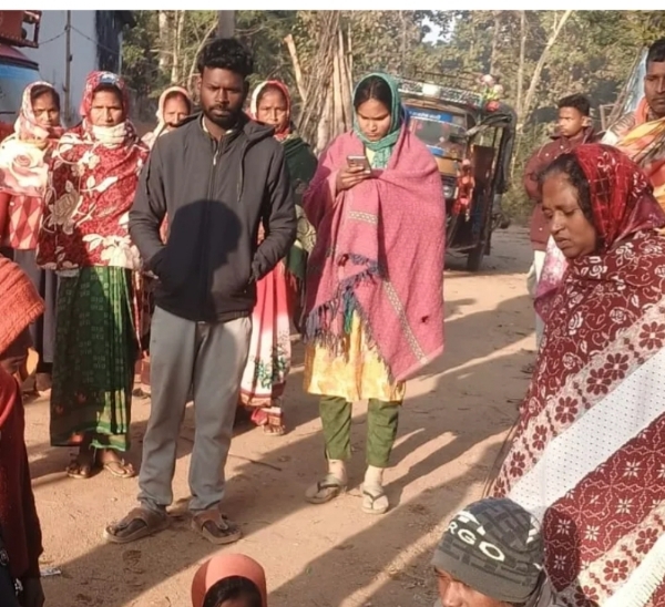 گوا کے نائٹ کلب میں آگ لگنے کے واقعے میں جھارکھنڈ کنڈ کے تین نوجوانوں کی بھی موت گوا کے نائٹ کلب میں آگ لگنے کے واقعے میں جھارکھنڈ کنڈ کے تین نوجوانوں کی بھی موت