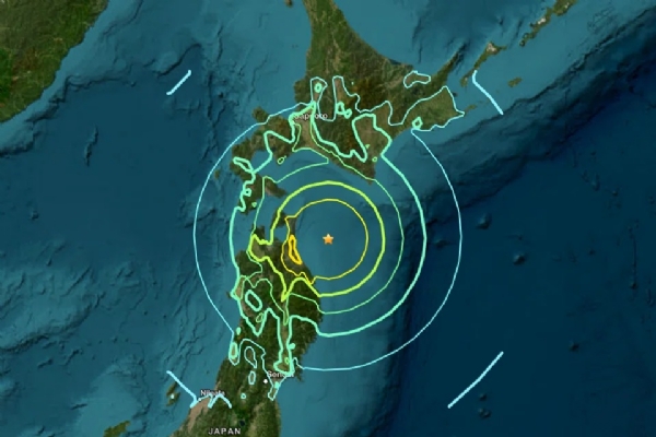 جاپان میں طاقتور زلزلے کے بعد سونامی کی وارننگ جاری، شمال مشرقی ساحل پر 3 میٹر اونچی لہروں کا خطرہ