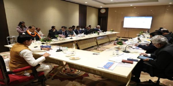 مدھیہ پردیش کے بیڑی کارکنوں کو اصل دھارے کے روزگار سے جوڑا جائے: وزیر اعلیٰ ڈاکٹر یادو