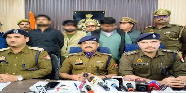 اے ٹی ایم اکھاڑ کر لے جانے والا گروہ بے نقاب، مقابلے میں 5 ملزمان گرفتار